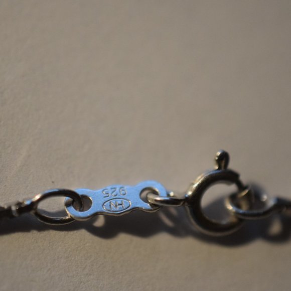 Vint. SS Heng Ngai Genuine Diamond Heart Necklace - Picture 6 of 7